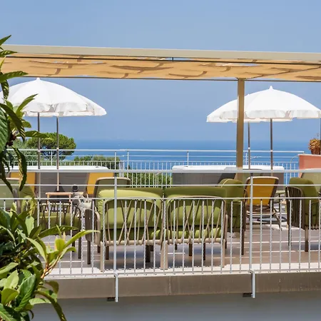 Futura Smart Flat - De Vivo Realty Апартаменты *