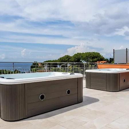 Futura Smart Flat - De Vivo Realty