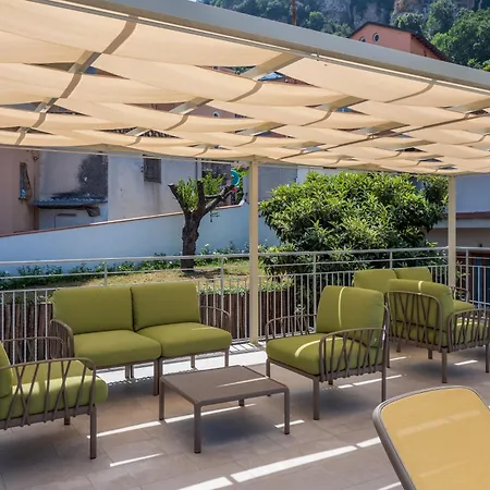 Apartment Futura Smart Flat - De Vivo Realty *