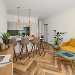 Futura Smart Flat - De Vivo Realty * Sorrento