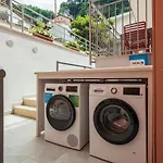 Futura Smart Flat - De Vivo Realty *